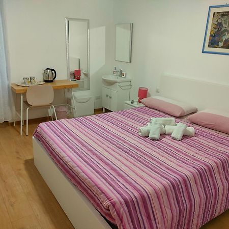 ホテル La Casa Di Mimma マテーラ 部屋 写真